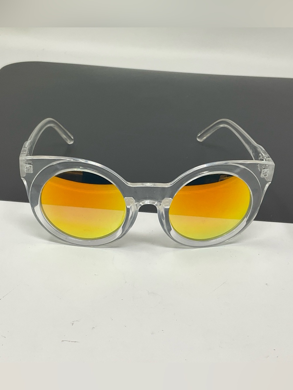 Quay Australia SUNDAY GIRL 4.1 Sunglasses